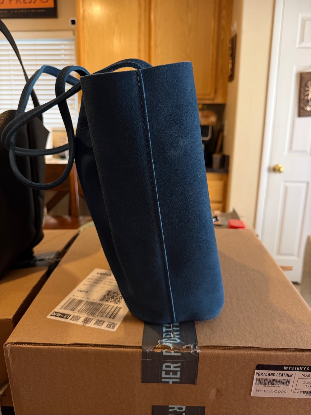 Portland Leather Goods PLG OS Mariner Blue Devan Suede Unicorn NEW - Picture 5 of 9